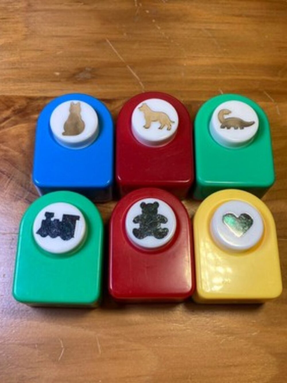 Lot Of 6 Paper Hole Puncher Carol Wright Gifts Heart Bear Cat Dog Dinosaur Train